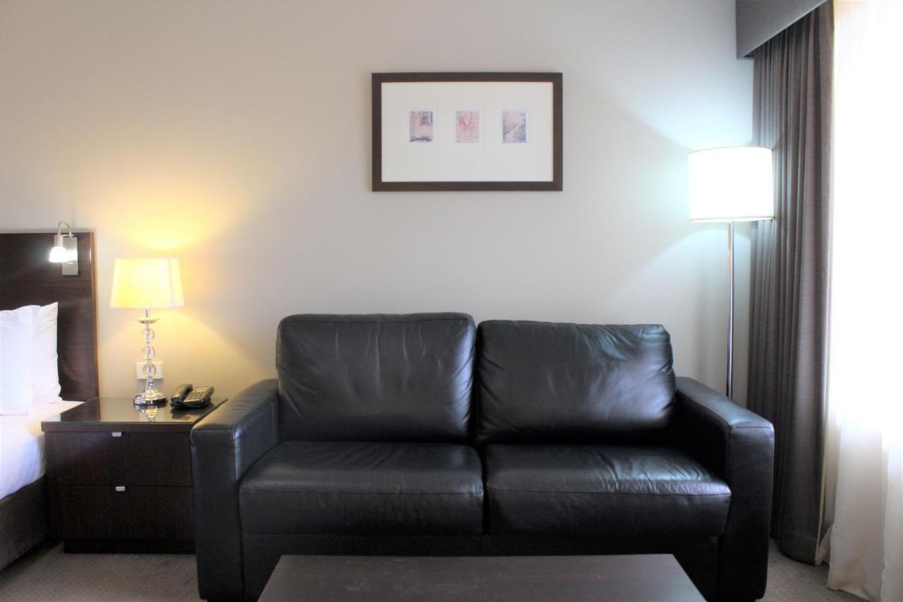 Carlyle Suites & Apartments Wagga Wagga Buitenkant foto