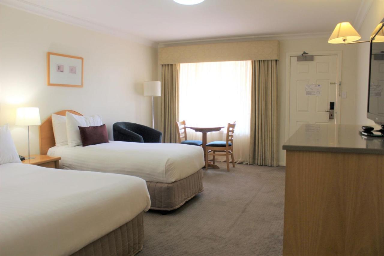 Carlyle Suites & Apartments Wagga Wagga Buitenkant foto
