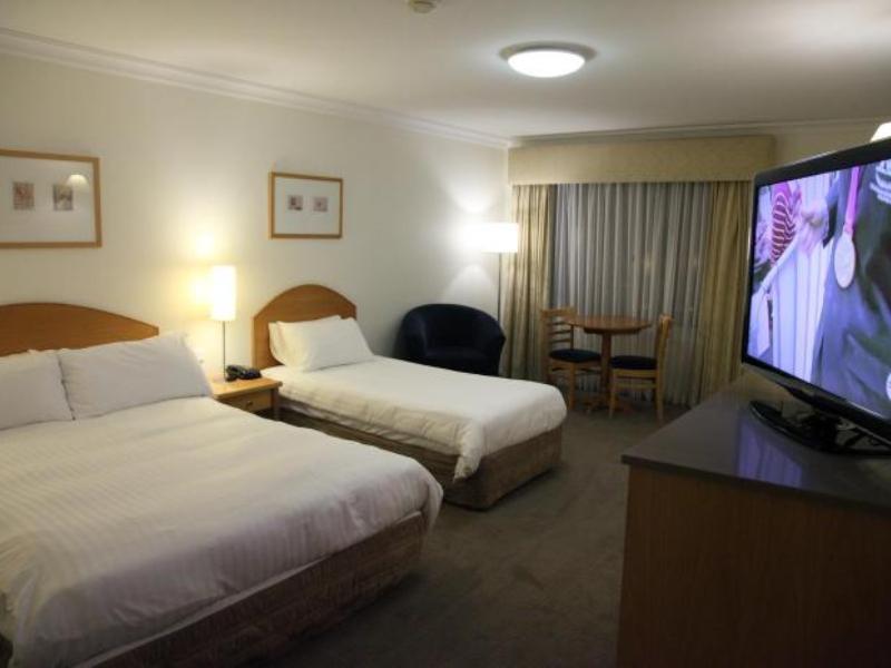 Carlyle Suites & Apartments Wagga Wagga Buitenkant foto